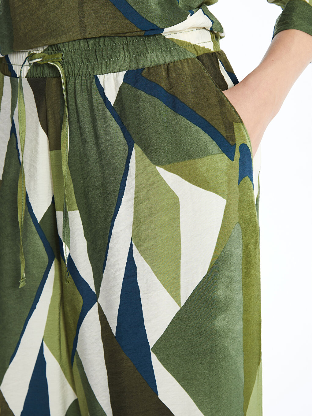 Elasticated Waist Patterned Wide Leg Women's Trousers-2