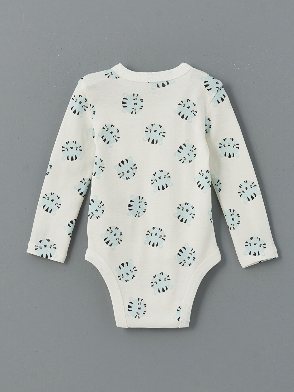 Ekru Kruvaze Yaka Erkek Bebek Çıtçıtlı Body-1