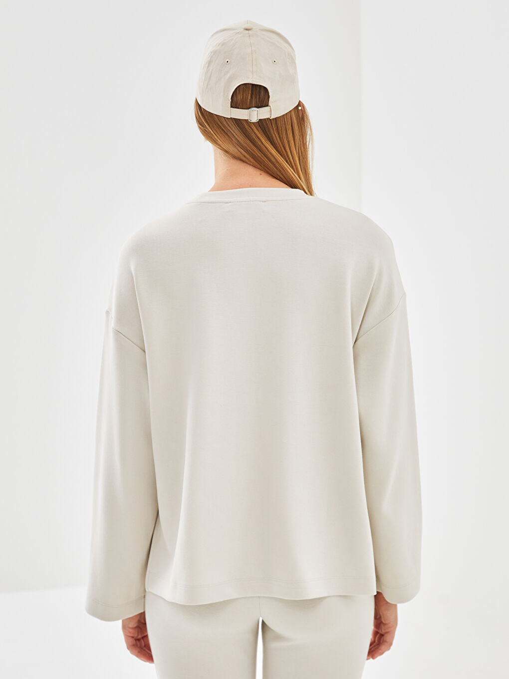 LCW Vision Crew Neck Slit Women's Sweatshirt -S57558Z8-VF5