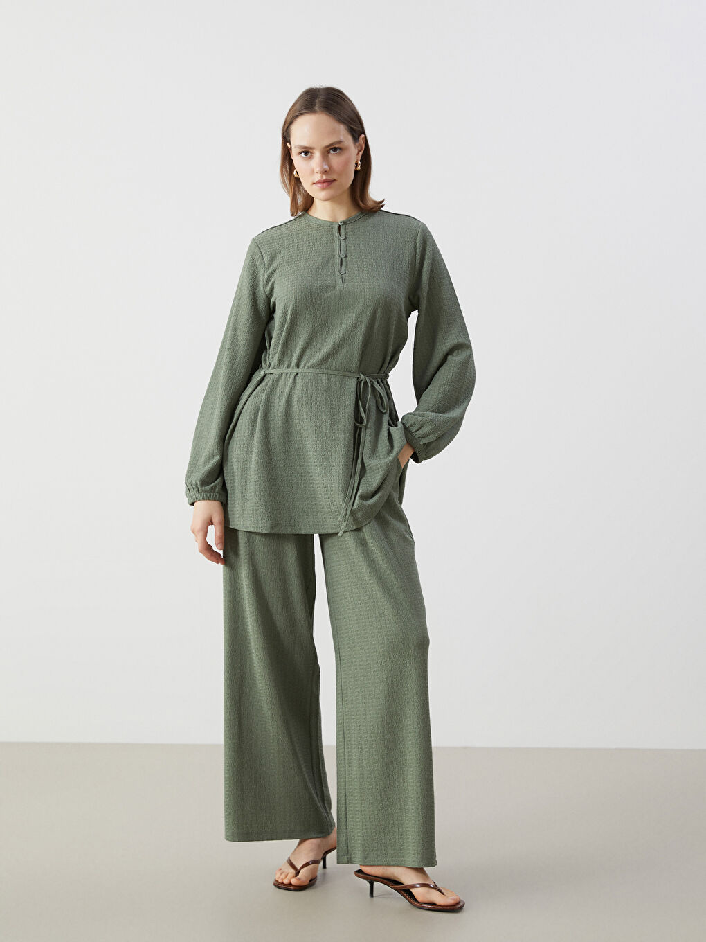 Elasticated Waist Textured Women's Trousers