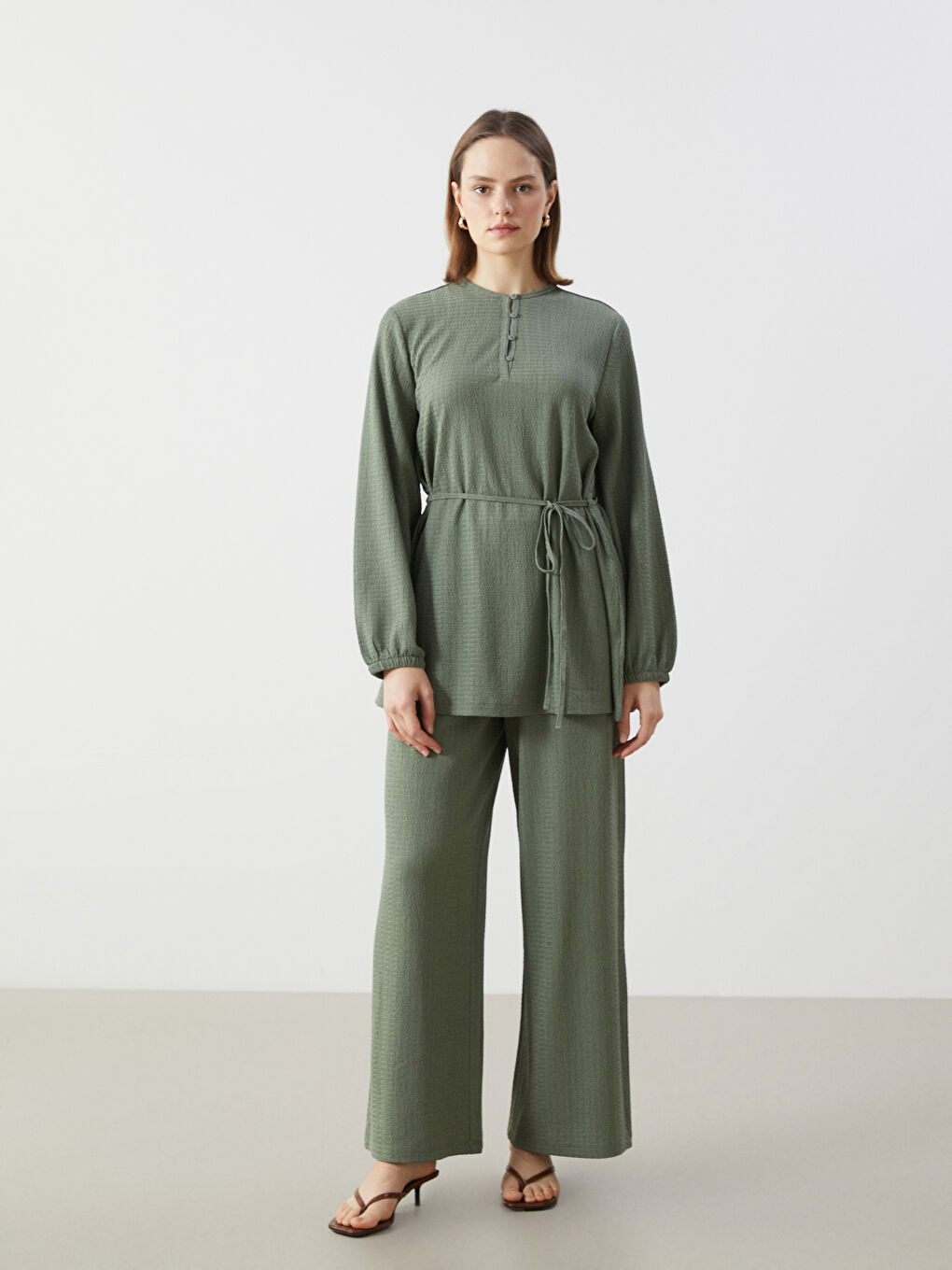 تونيك نسائي مجعد بكول مدور-1