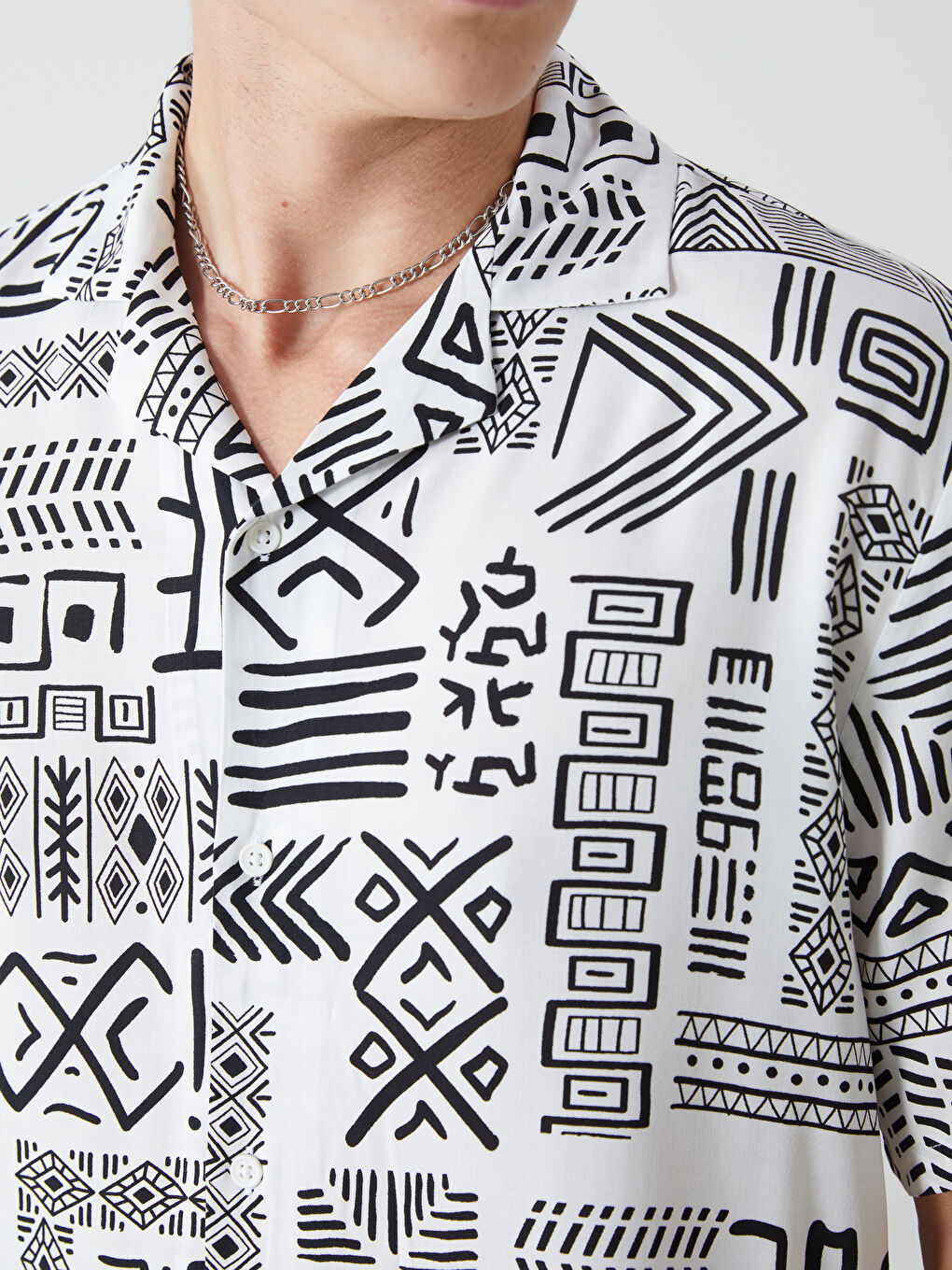 Regular Fit Short Sleeve Patterned Viscose Men's Shirt-2