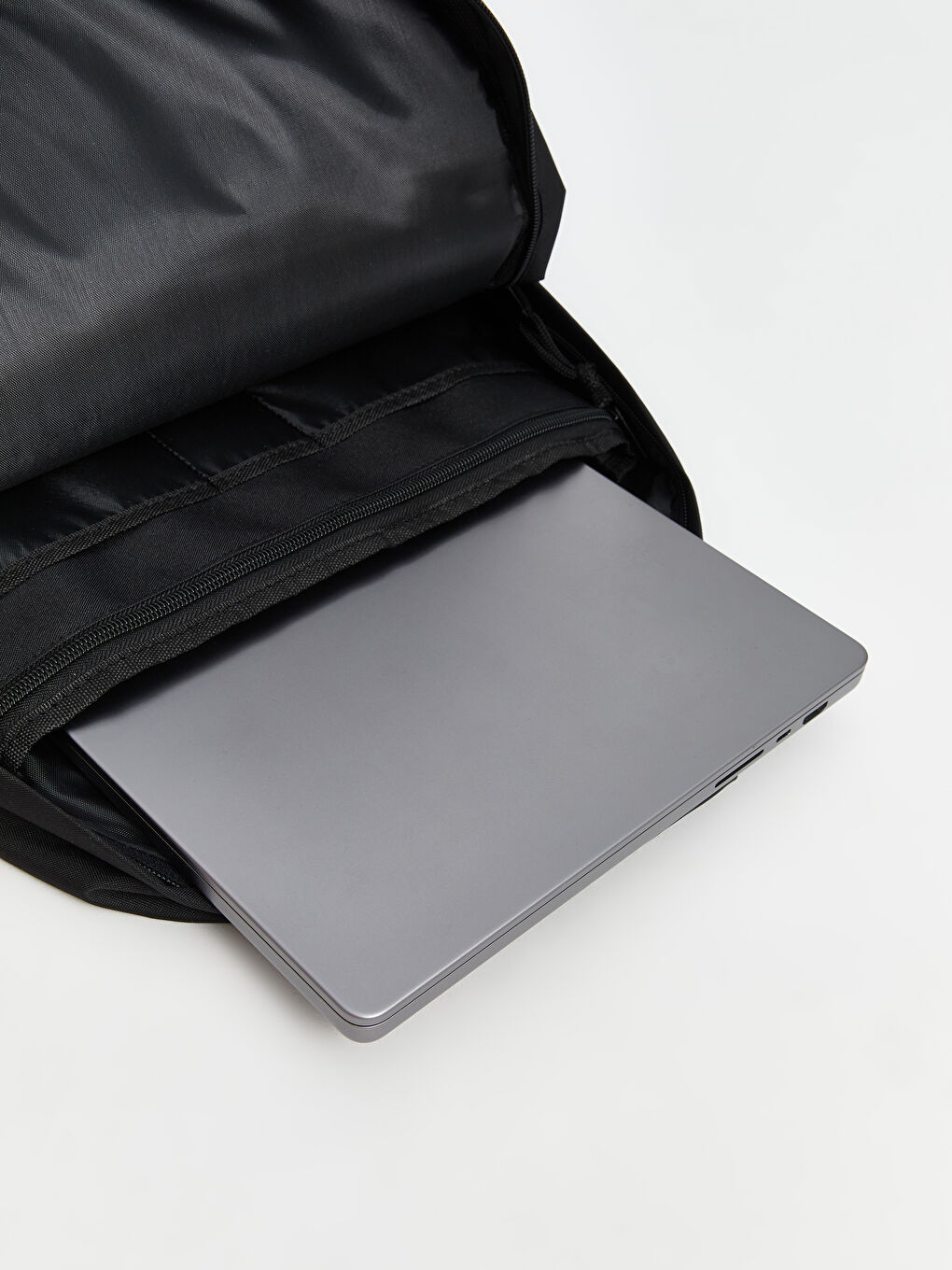 LCW ACCESSORIES Plain Men's Backpack with Laptop Compartment -S57599Z8-HUC