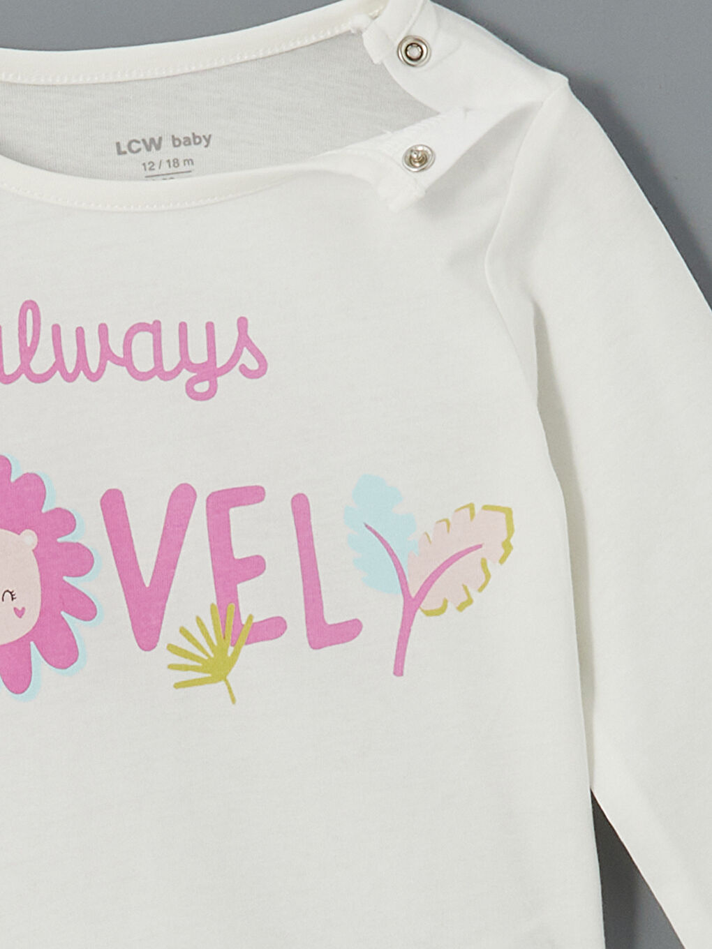 Ekru Bisiklet Yaka Baskılı Kız Bebek Pijama Üst-1