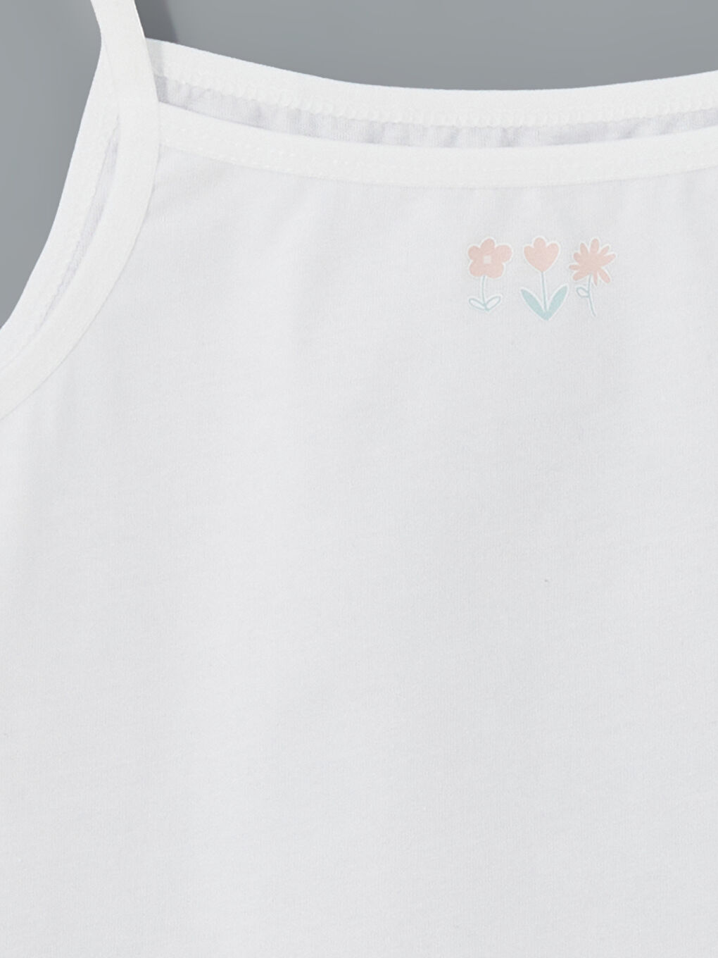 Beyaz Kare Yaka Çiçekli Kız Çocuk Atlet-2