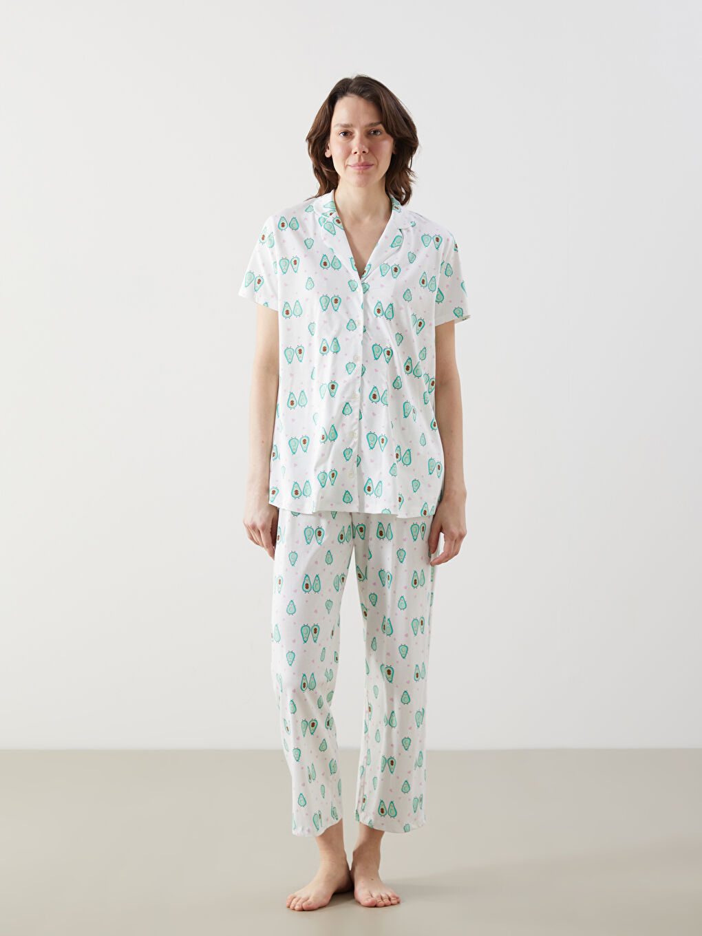 Ekru Gömlek Yaka Desenli Kadın Pijama Üstü-1