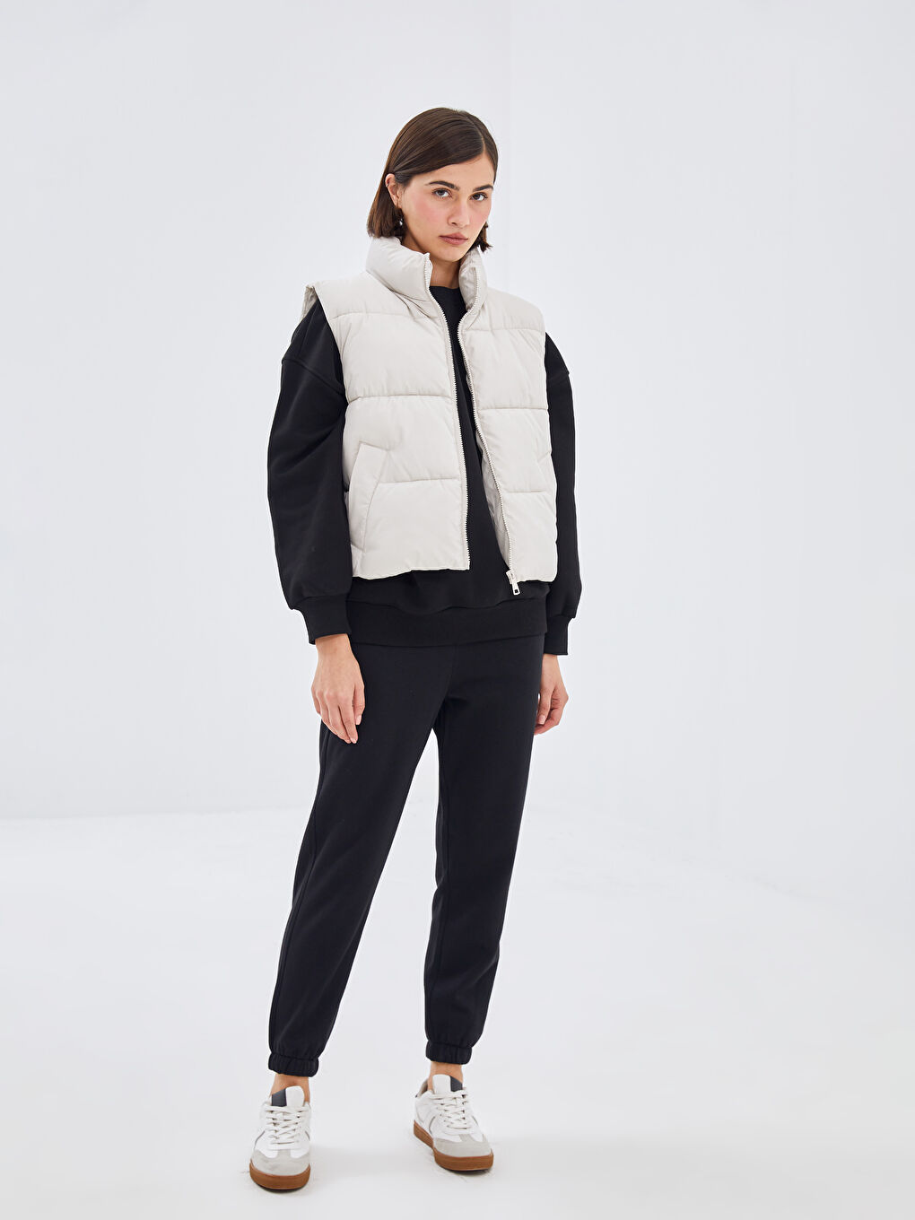 Stand-Up Collar Women'S Puffer Vest -S57984Z8-DXR