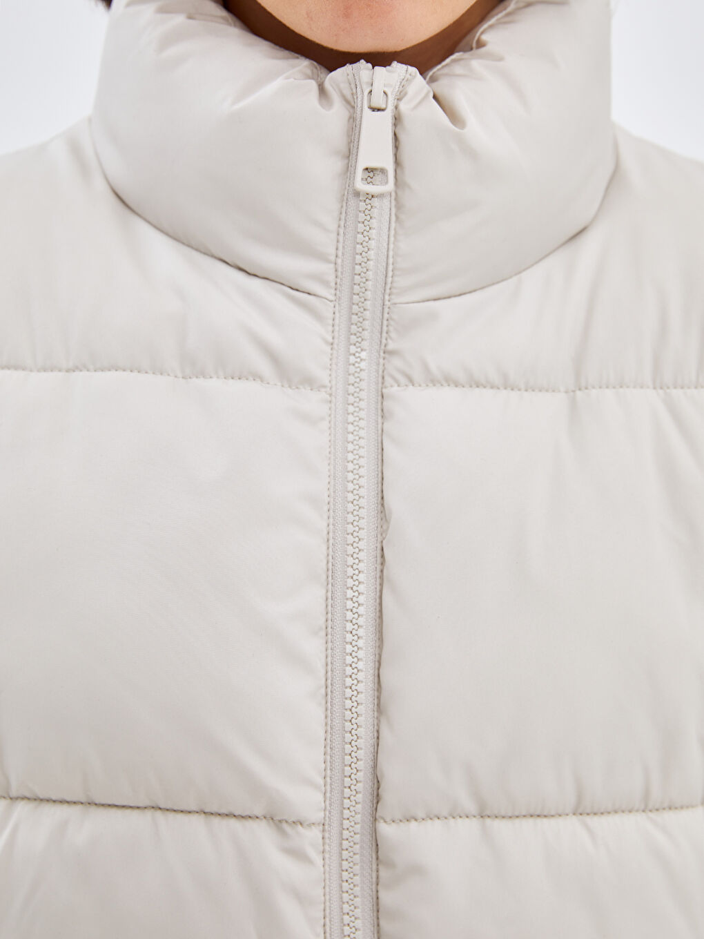 Stand-Up Collar Women'S Puffer Vest -S57984Z8-DXR