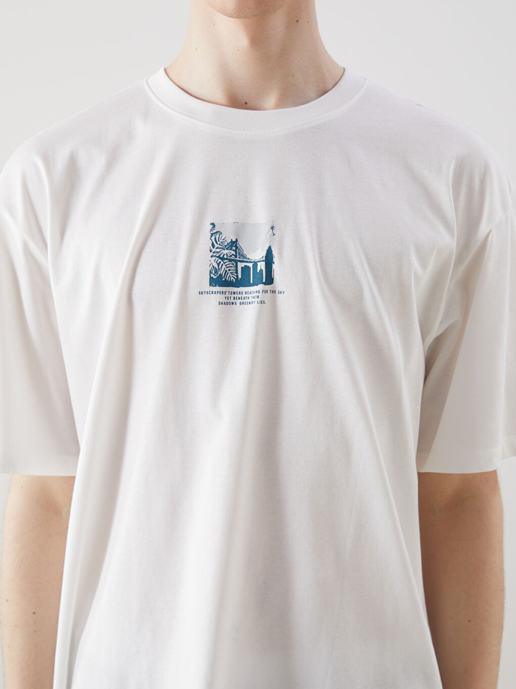 Crew Neck Brooklyn Printed Men's T-Shirt -S58030Z8-EEW