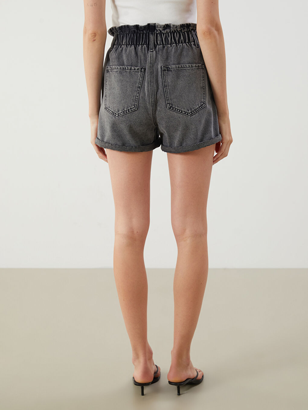 Elasticated Waist Women's Denim Shorts-3