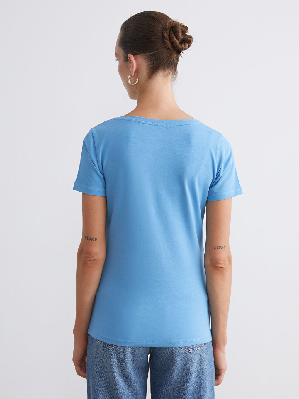 V Neck Women's T-Shirt -S58226Z8-JSU