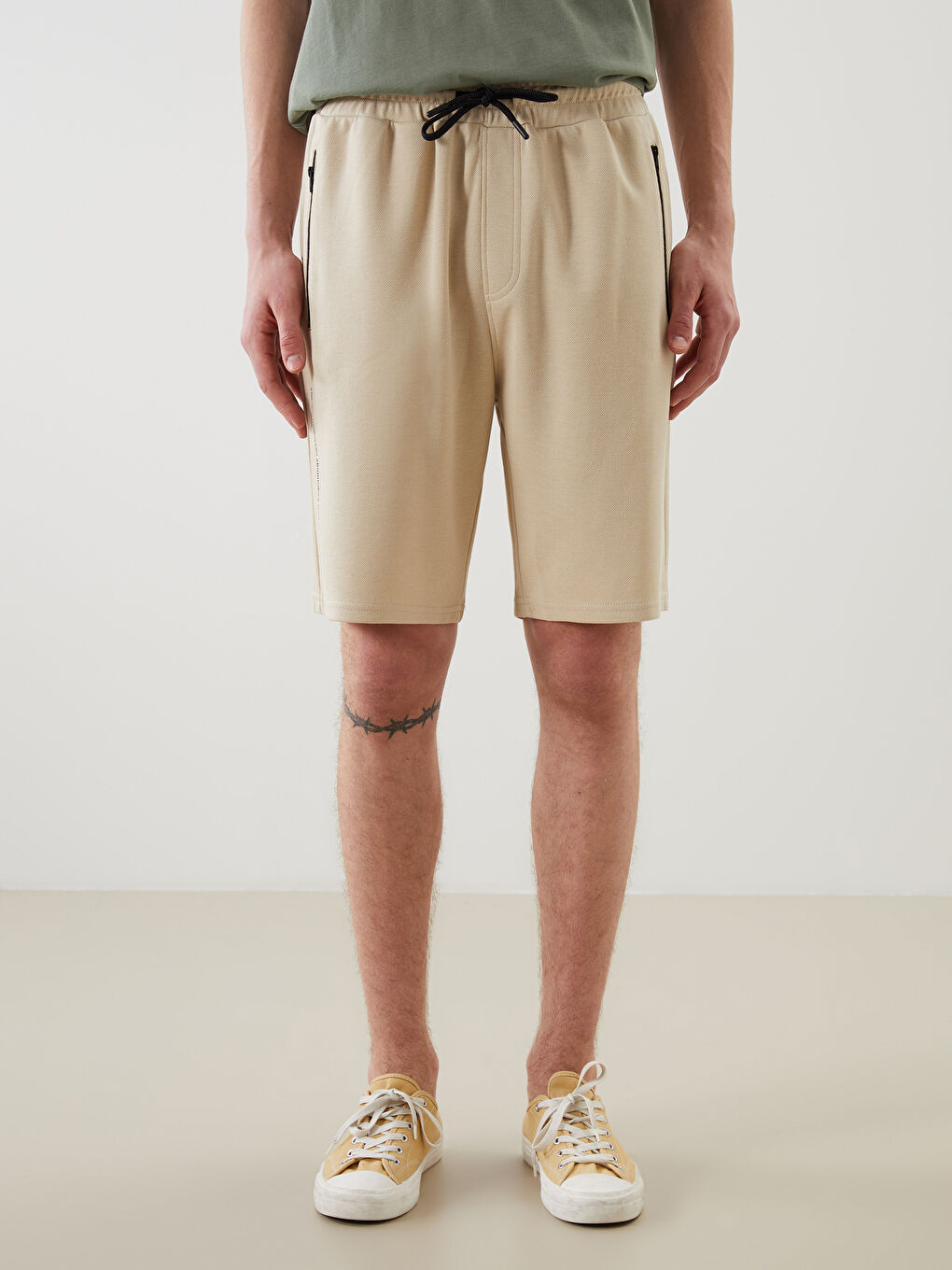 Regular Fit Men's Pique Shorts with Drawstring Waist -S58379Z8-S4M