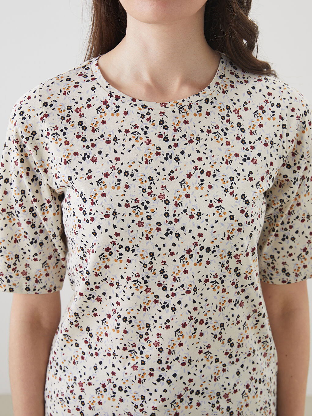 LCW Grace Crew Neck Floral Women's T-Shirt -S59179Z8-SWE