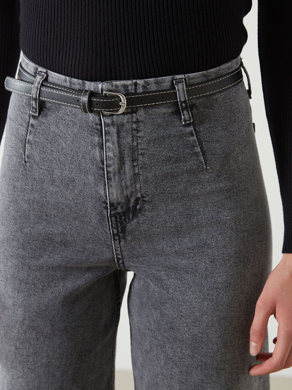 Gri Beli Kemerli Wideleg Kadın Jean Pantolon-2