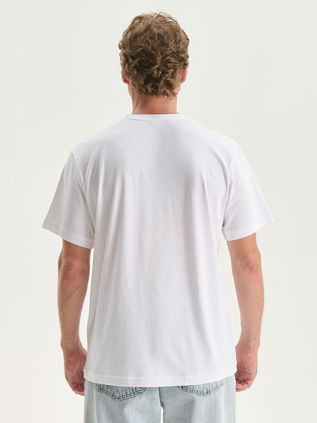LCWAIKIKI Classic Κοντομάνικο T-shirt με Στρογγυλή Λαιμόκοψη, Εκτυπωμένο, από Χτενισμένο Βαμβάκι για Άνδρες -S59227Z8-Q6K