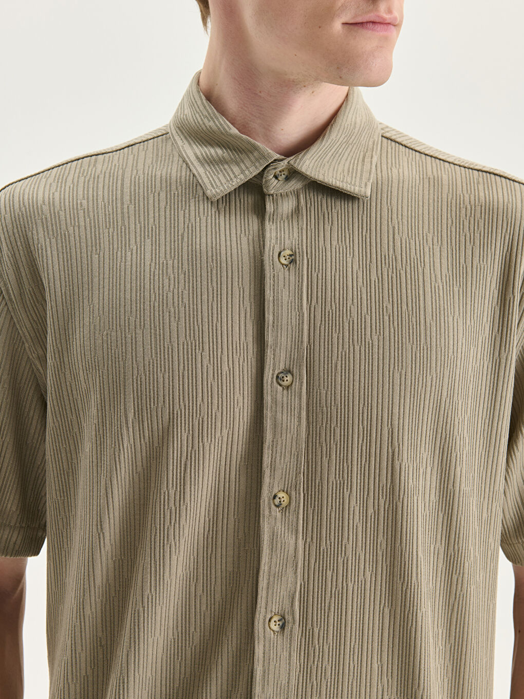 LCW Vision Regular Fit Short Sleeve Men's Textured Shirt -S59238Z8-JTZ