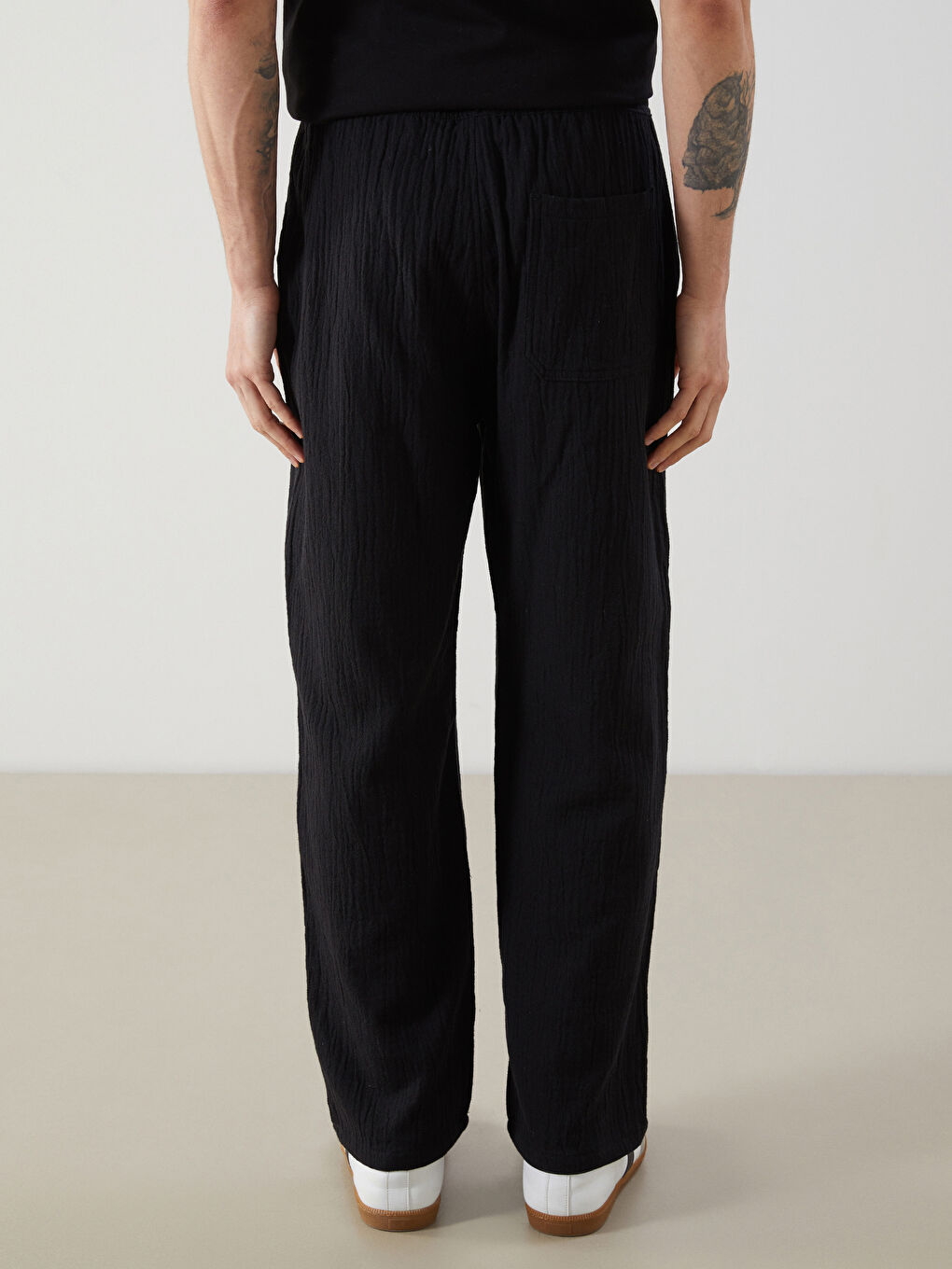 Loose Fit Muslin Drawstring Men's Trousers-3