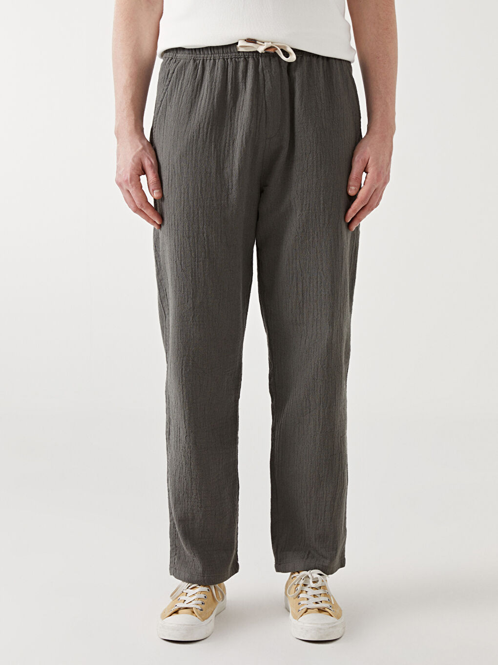 XSIDE Pantalone širokog kroja od muslina sa učkurom za muškarce -S59250Z8-YAG
