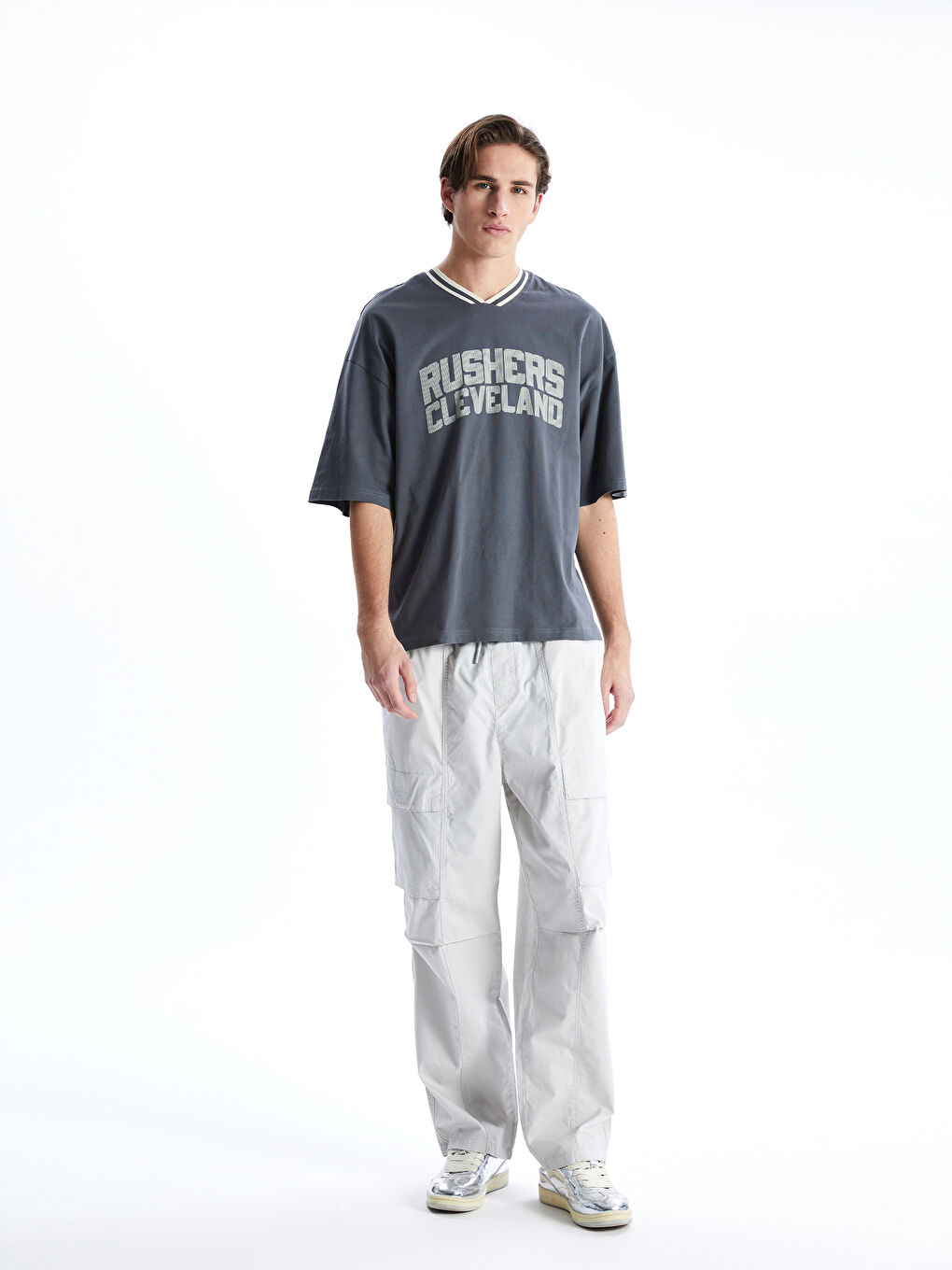 Relaxed Fit Men's Cargo Trousers