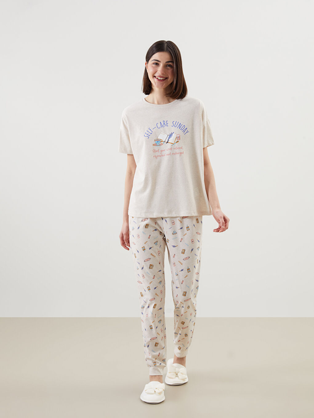 LCW DREAM Bej Bisiklet Yaka Baskılı Kadın Pijama Takımı