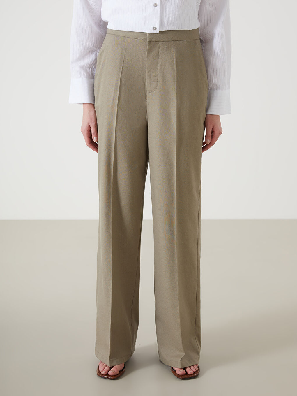 Ženske pantalone regular fit -S59705Z8-CRR