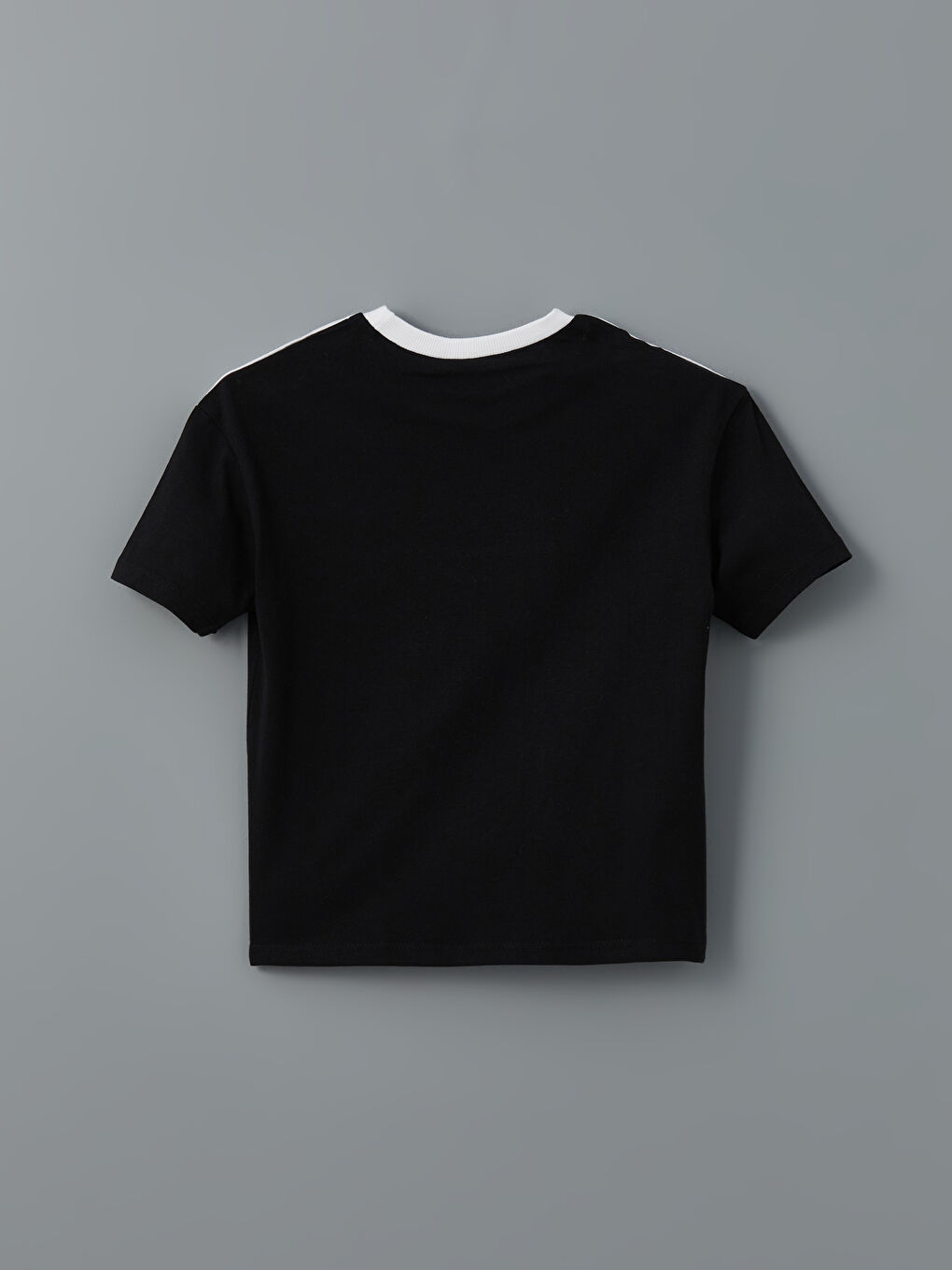 Siyah Bisiklet Yaka Beşiktaş Baskılı Erkek Çocuk Tişört-1