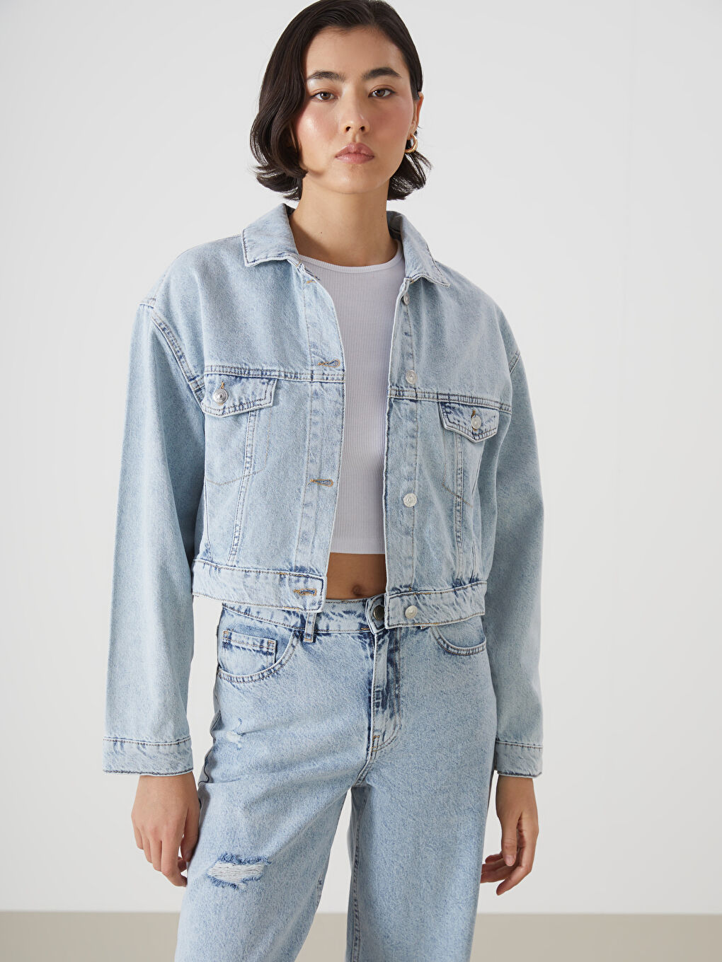 Shirt Collar Oversize Crop Women's Jean Jacket -S59898Z8-311