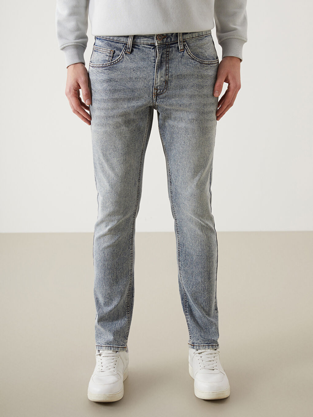750 Slim Fit Men's Jeans -S5AB23Z8-311