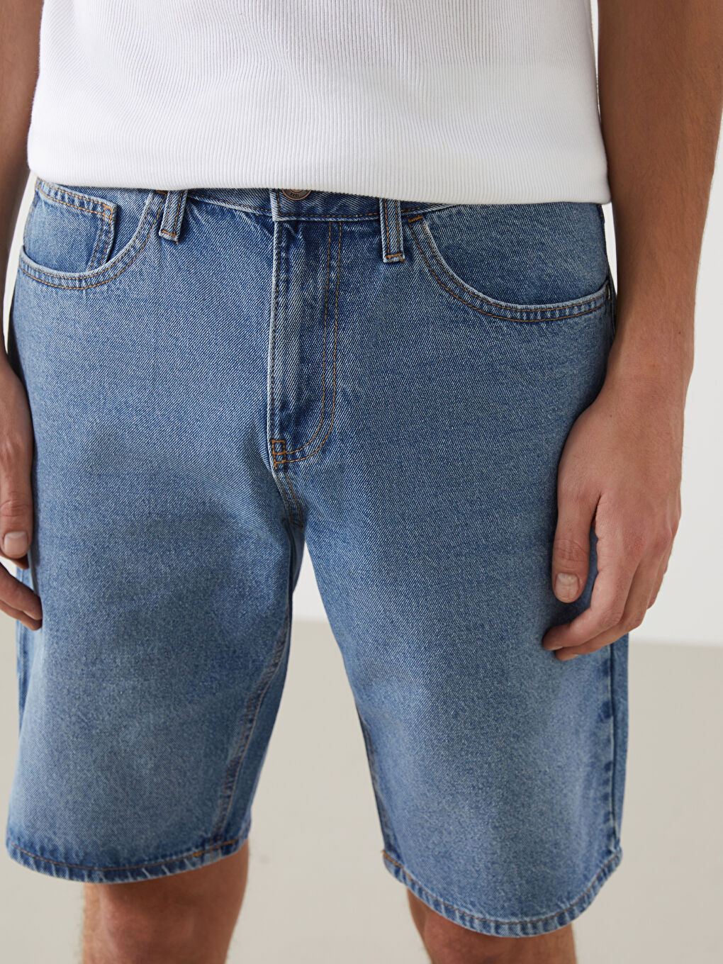 Джинсовые Шорты Стандартного Кроя для Мужчин-2