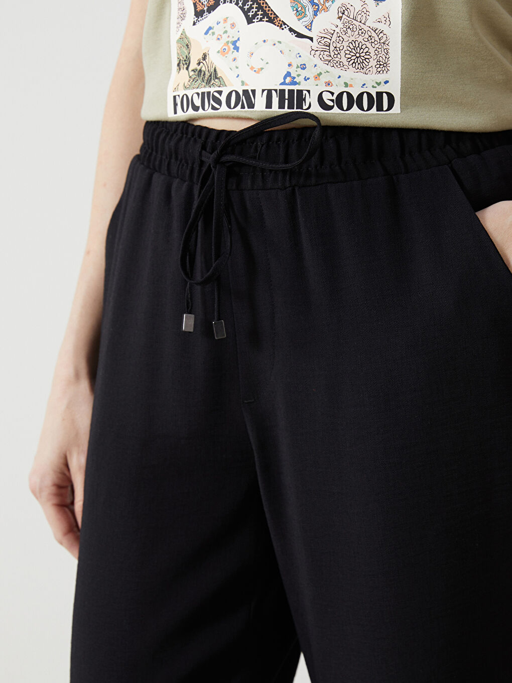 Pantalone za žene kroja šargarepe, sa elastičnim pojasom -S5AE26Z8-CVL
