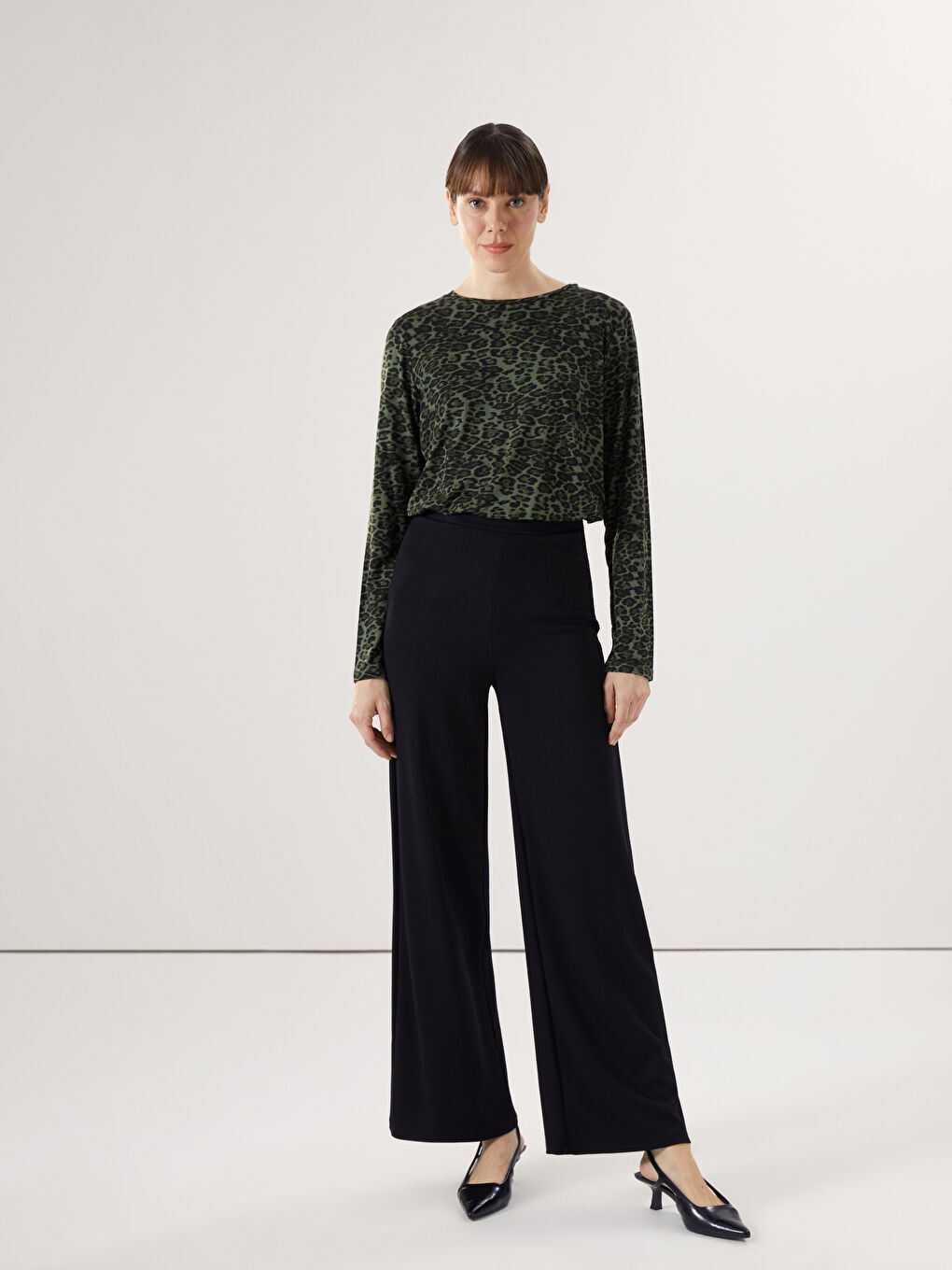 Wide Leg Women Trousers With Elastic Waist -S5AG94Z8-CVL