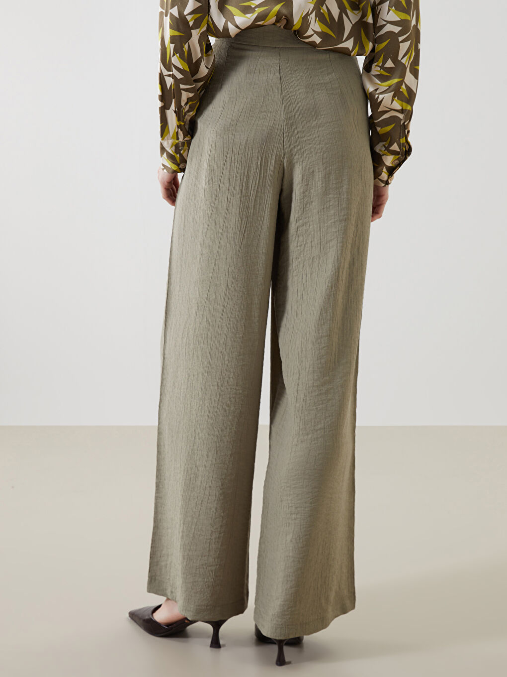 Regular Fit Textured Wide Leg Women's Trousers -S5AI21Z8-D2T