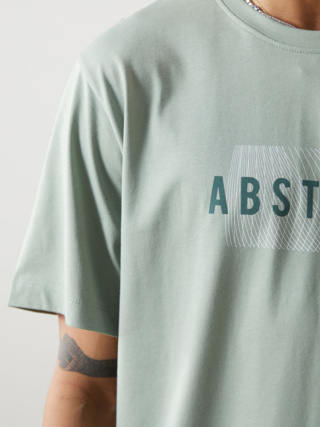 Crew Neck Short Sleeve Printed Combed Cotton Men's T-shirt-2