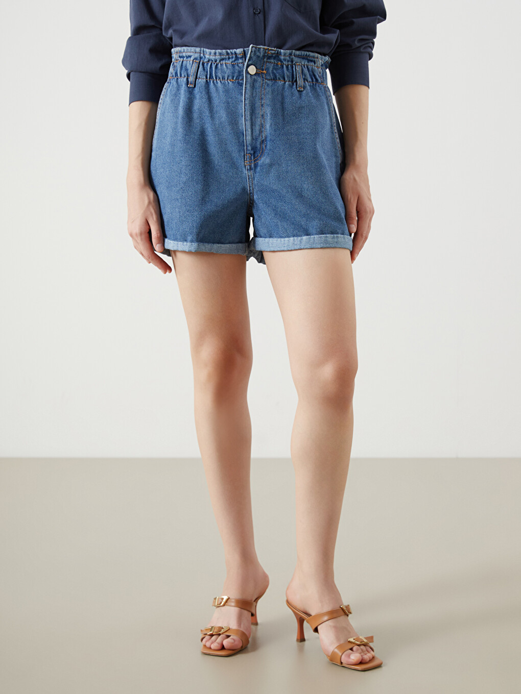 Elastic Waist Women's Jean Shorts-2