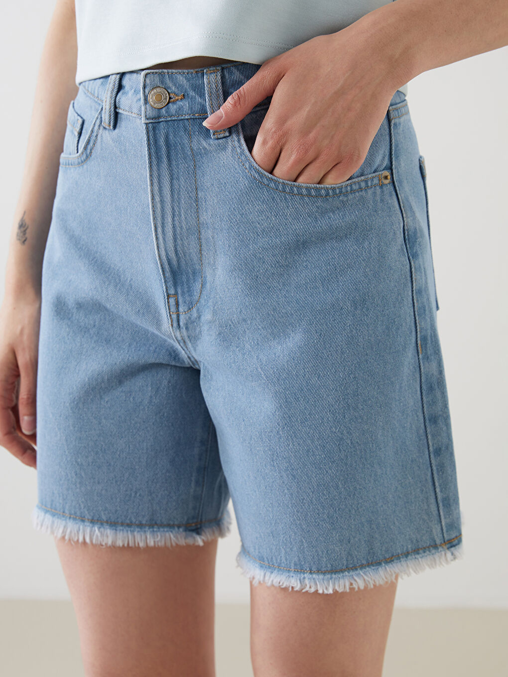 Regular Fit Women's Denim Shorts -S5AJ01Z8-311