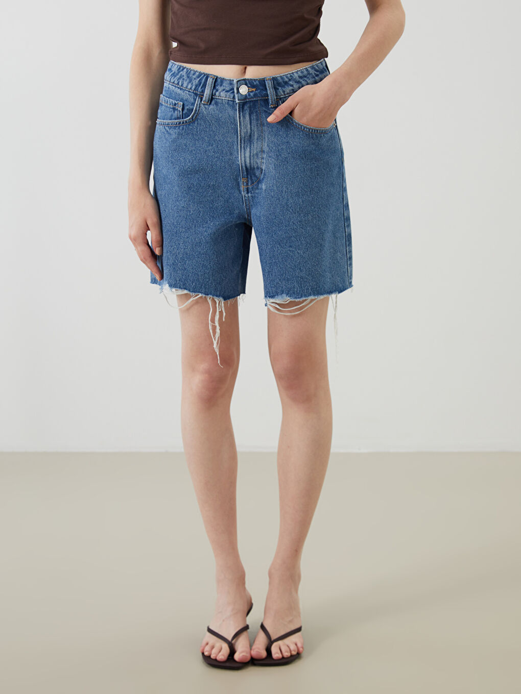Ripped Detailed Women's Denim Shorts -S5AJ02Z8-311