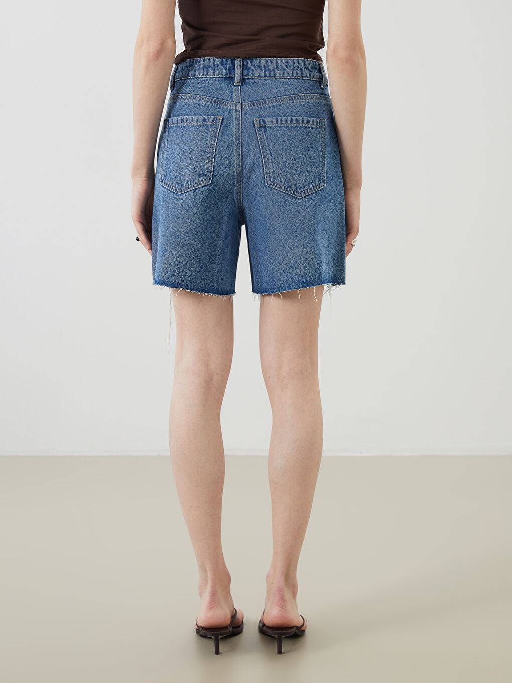 Ripped Detailed Women's Denim Shorts -S5AJ02Z8-311