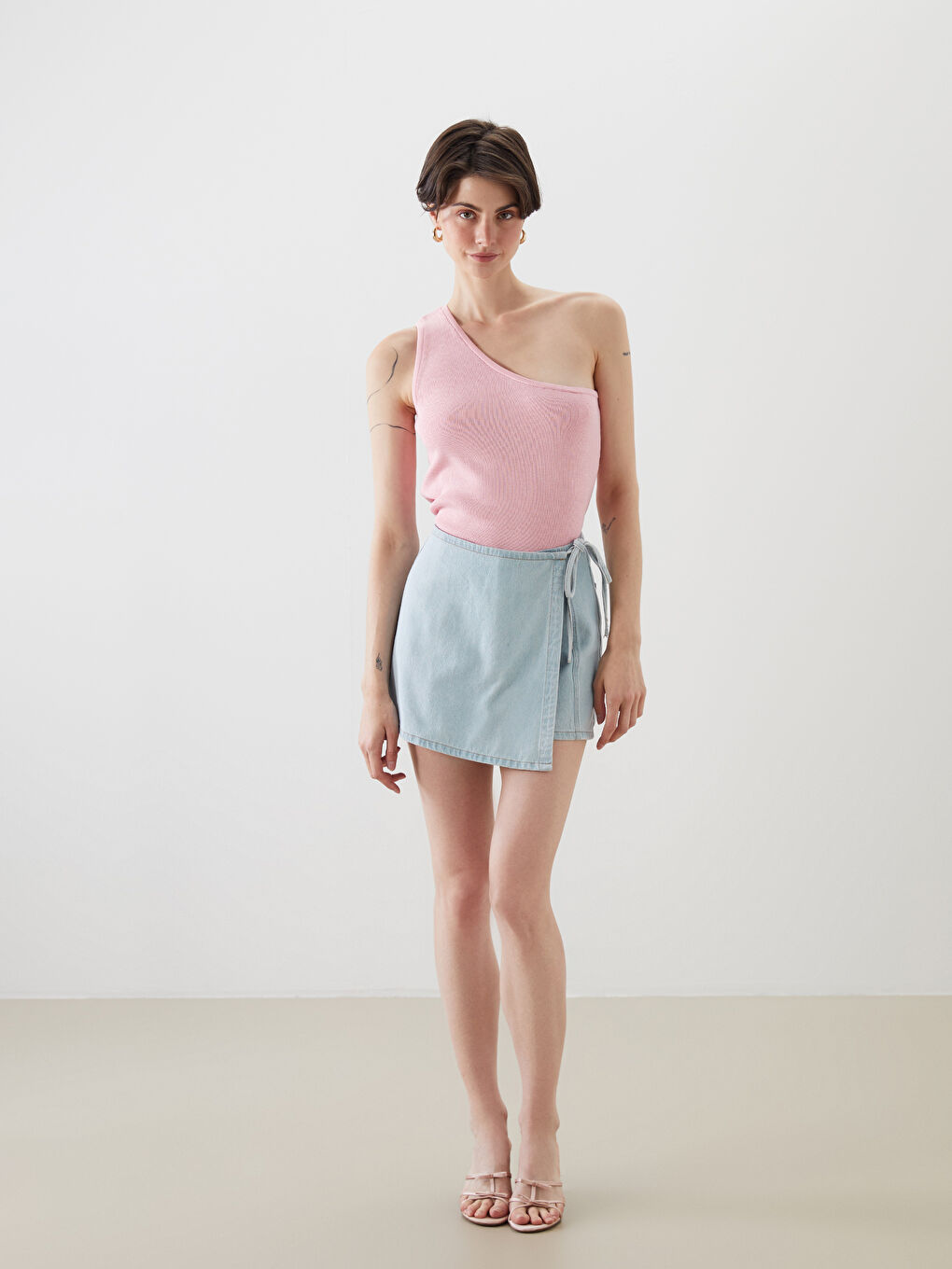 Woman INDIGO Denim Overlay Shorts -S5AJ06Z8-311