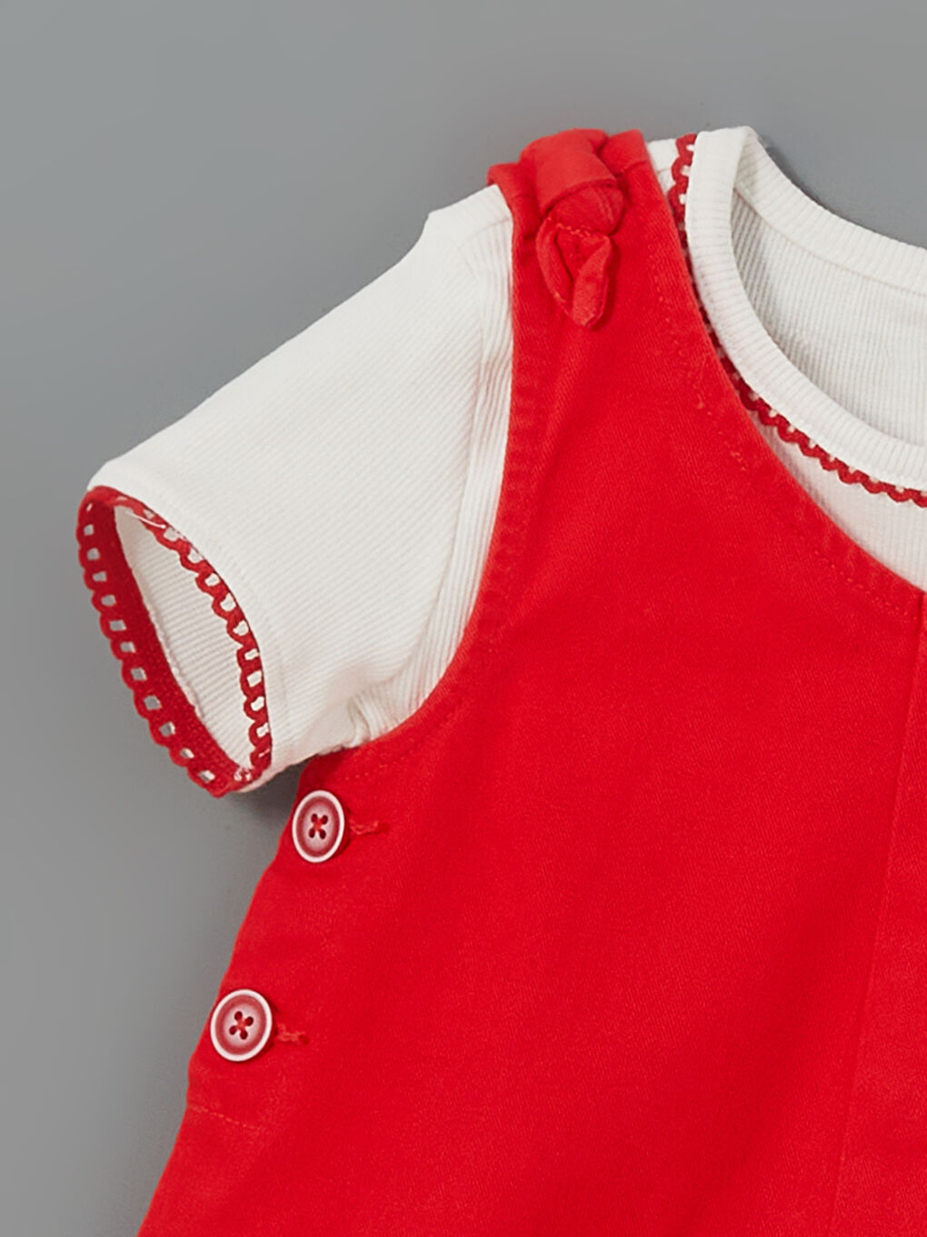 Beyaz Bisiklet Yaka Düz Kız Çocuk Tişört-1