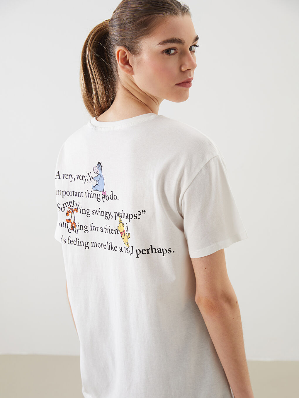 Crew Neck Winnie the Pooh Printed Women's T-Shirt -S5AL14Z8-R9J