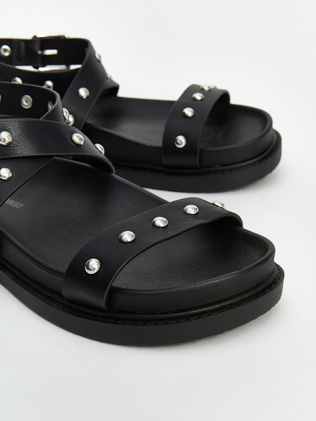 Cross Strap Women's Sandals -S5AN42Z8-CZR