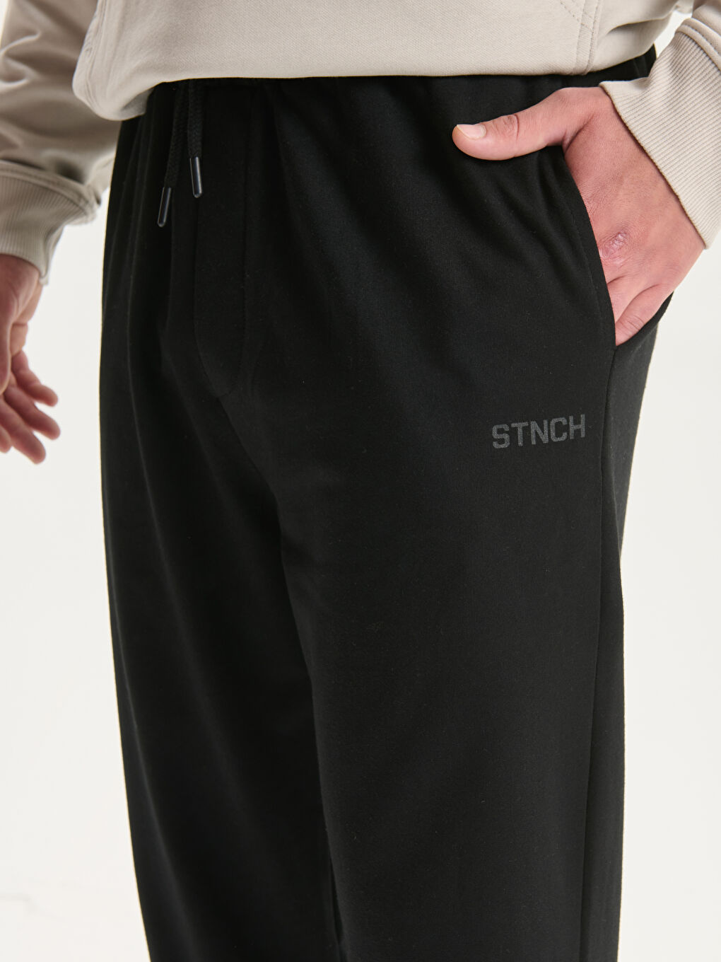 بنطلون رياضي للرجال بقصة عادية-2