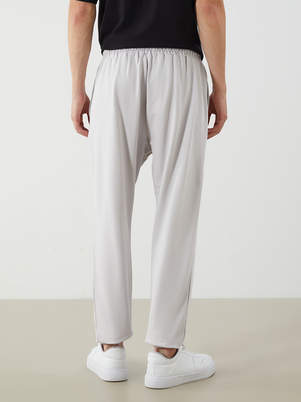 Standard Fit Men's Jogger Sweatpants -S5AN76Z8-S8P