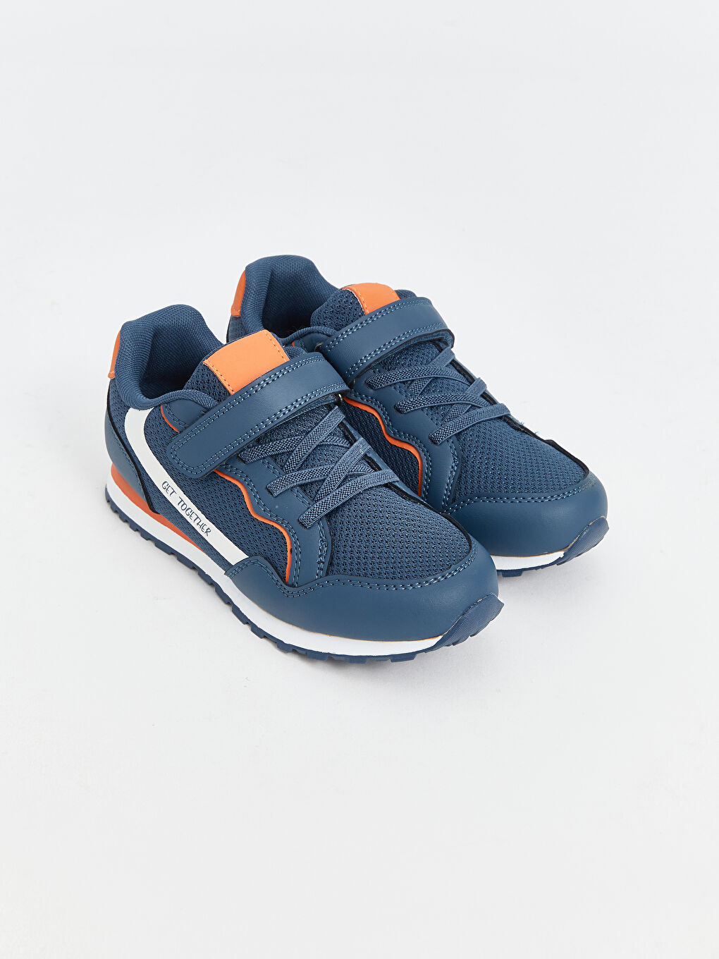 Lace-Up Boys' Sneakers with Mesh Detail -S5AO20Z4-CRP