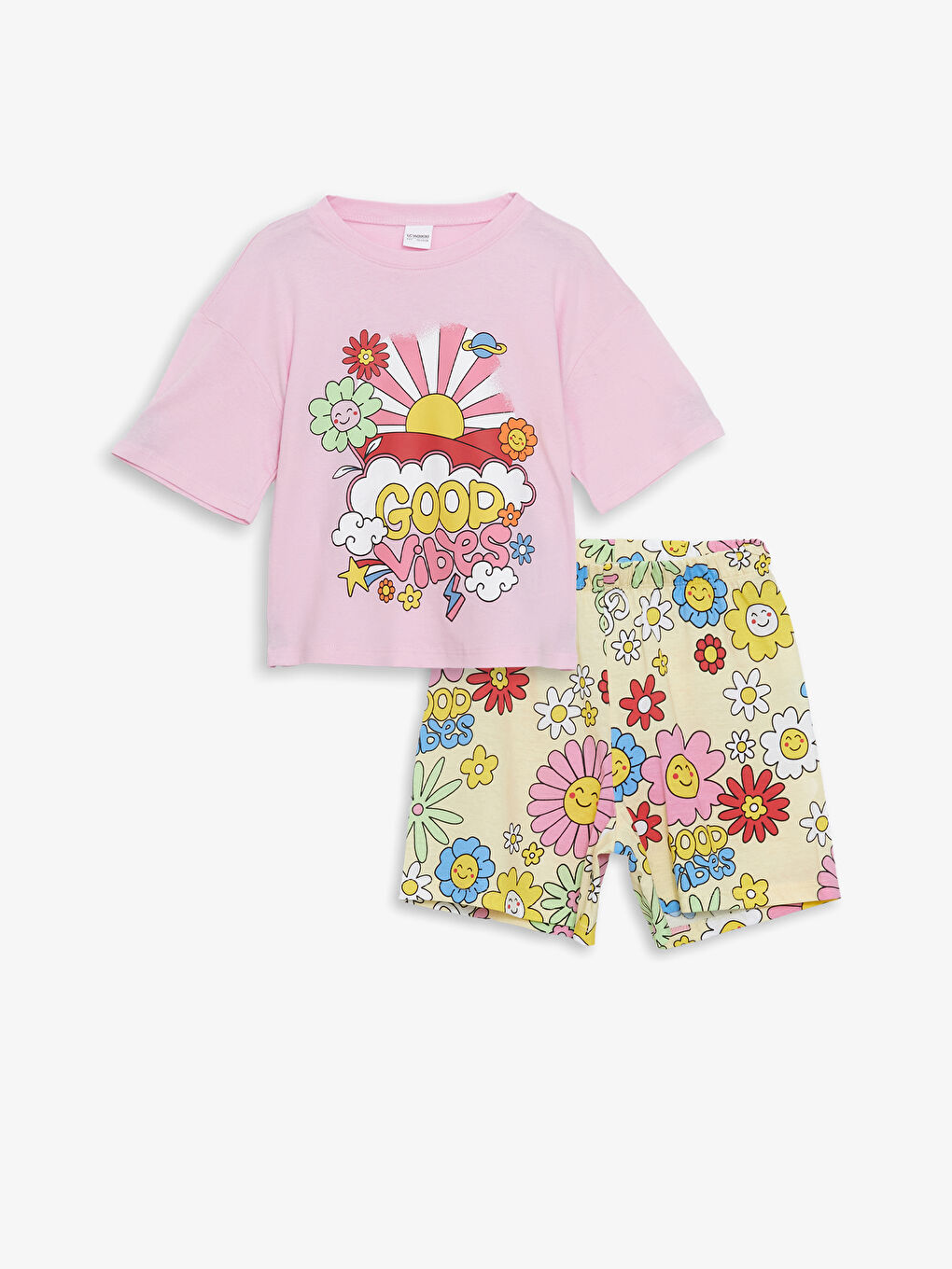 LCW Kids Pembe Bisiklet Yaka Kız Çocuk Şortlu Pijama Takımı