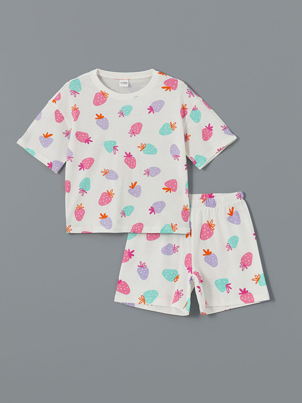 LCW Kids Ekru Bisiklet Yaka Kız Çocuk Şortlu Pijama Takımı