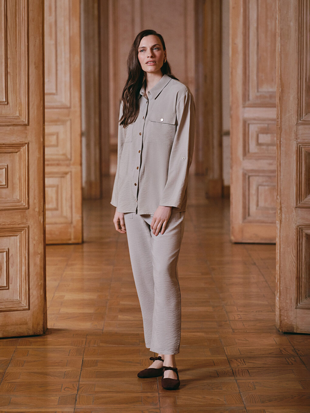 Bej Beli Lastikli Kadın Pantolon