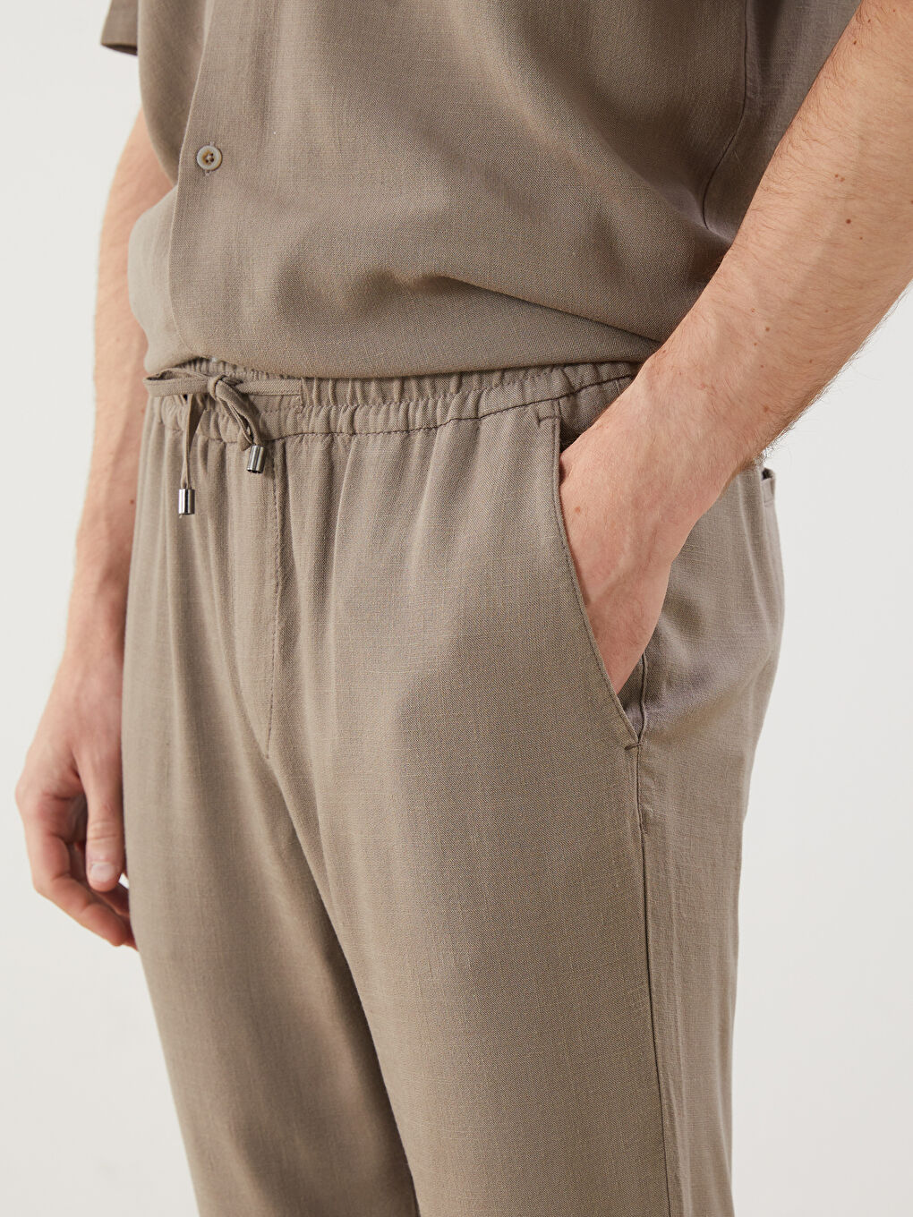 Kahverengi Standart Kalıp Keten Karışımlı Erkek Pantolon-2