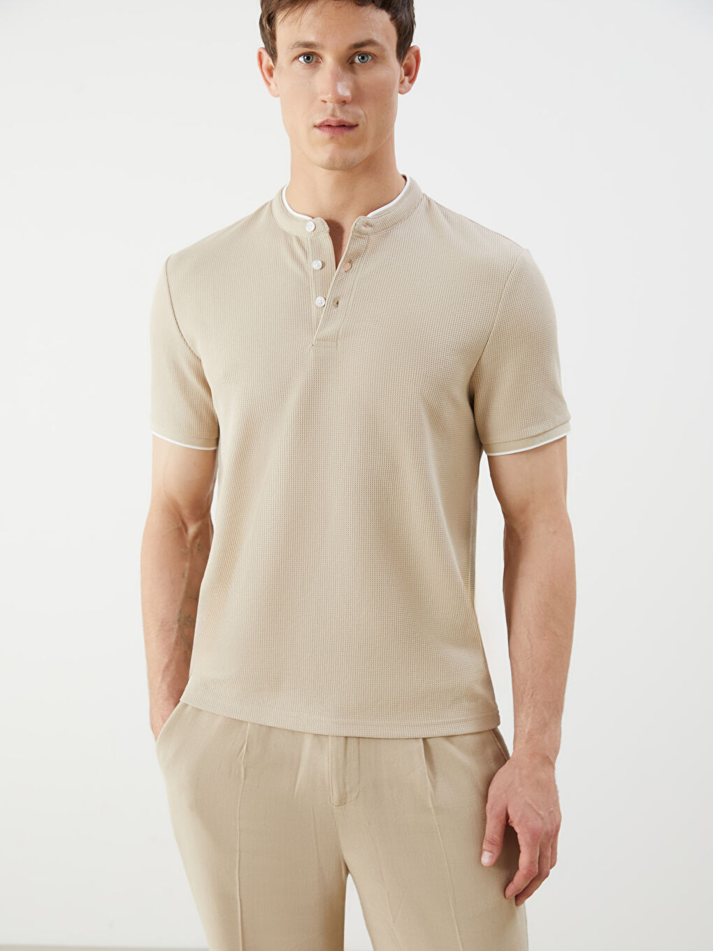 LC Waikiki Grandad Collar Short Sleeve Men's T-Shirt -S5AR32Z8-HZZ