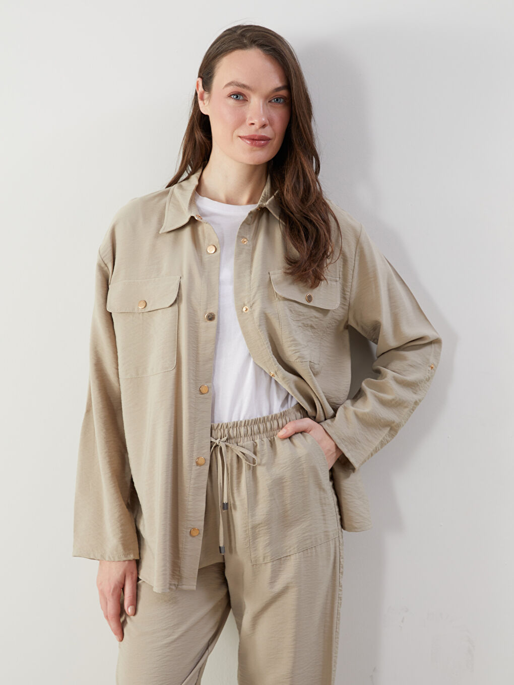 Bej Düz Cepli Kadın Gömlek Tunik-2